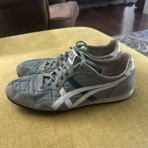 Onitsuka Tiger by Asics Green and White Sneakers Retro Style